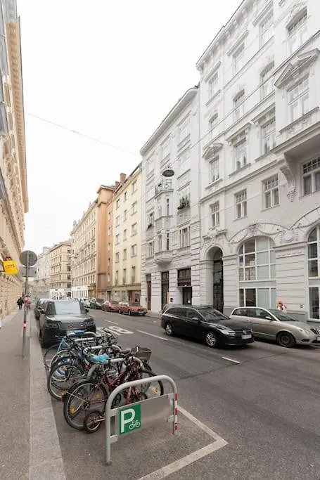 Neustift Deluxe Apartment Vienna